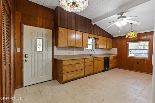 $394,000 | 14468 Southeast County Road 100A, Starke, FL 32091