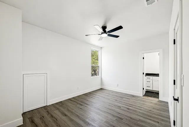 $989,900 | 804 Hi Circle West, Horseshoe Bay, TX 78657