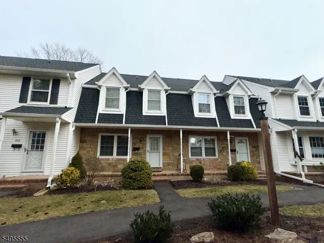 $2,700 | 203 Columbia Common, Hillsborough, NJ 08844