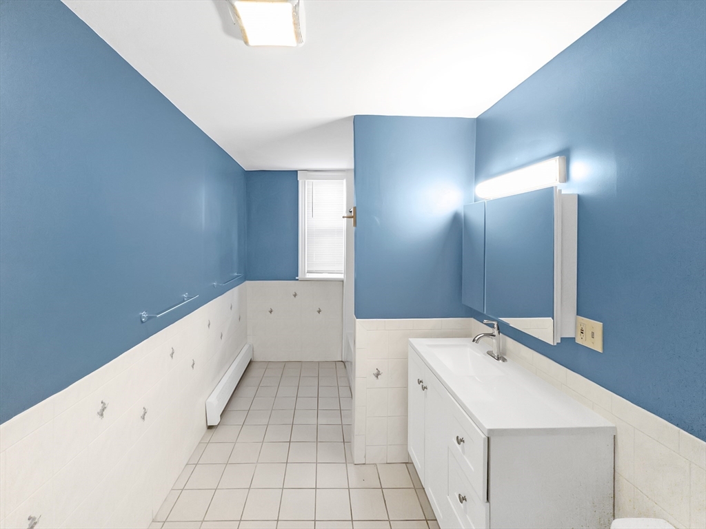 306 Centre Street, Unit 3 Boston, MA 02130 - Photo 9 of 21
