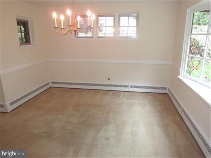 11 Braxton Road Bryn Mawr, PA 19010 - Photo 4 of 17 Dining Room