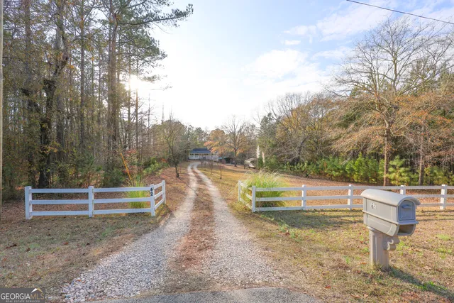 $410,000 | 42 Deer Pointe Court, LaGrange, GA 30240