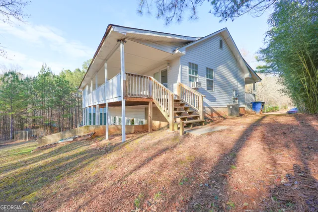 $410,000 | 42 Deer Pointe Court, LaGrange, GA 30240