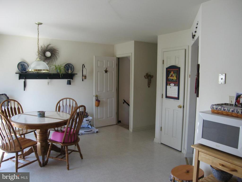 454 Groffdale Road Quarryville, PA 17566 - Photo 13 of 24 Gallery Image 13