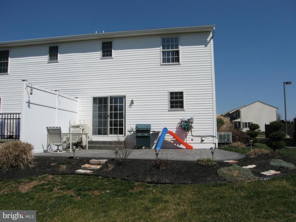 454 Groffdale Road Quarryville, PA 17566 - Photo 3 of 24 Gallery Image 3