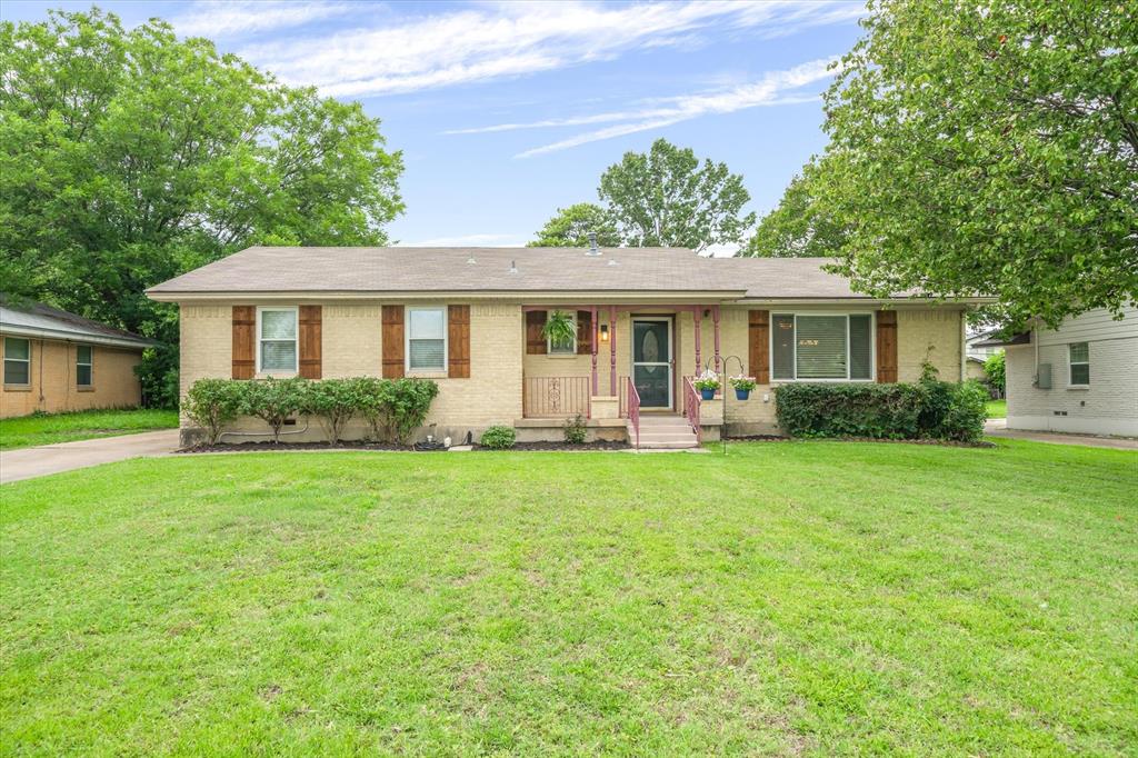 913 Pinson Road Forney, TX 75126 - Photo 1 of 19