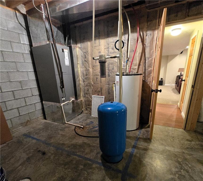 277 Dunn Road Greensburg, PA 15601 - Photo 24 of 24 a bathroom with a sink and toilet