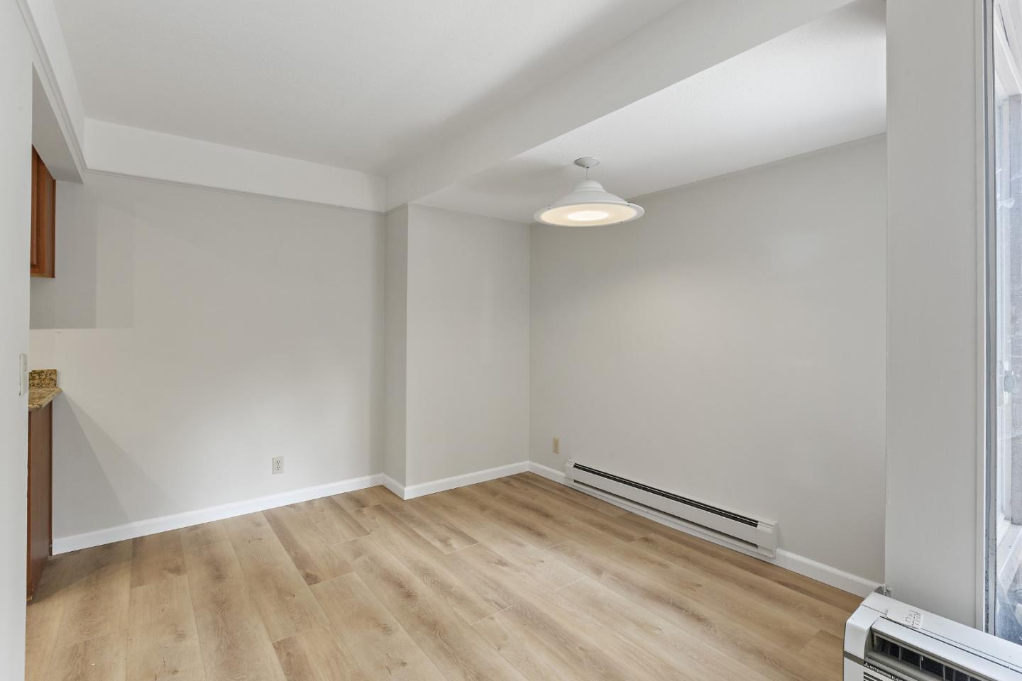 500 West Middlefield Road, Unit 18 Mountain View, CA 94043 - Photo 11 of 31 Gallery Image 11
