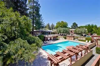 $699,000 | 500 West Middlefield Road, Unit 18, Mountain View, CA 94043