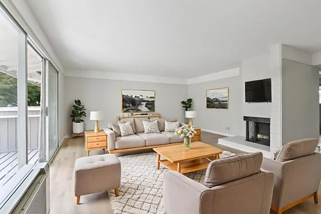 $699,000 | 500 West Middlefield Road, Unit 18, Mountain View, CA 94043