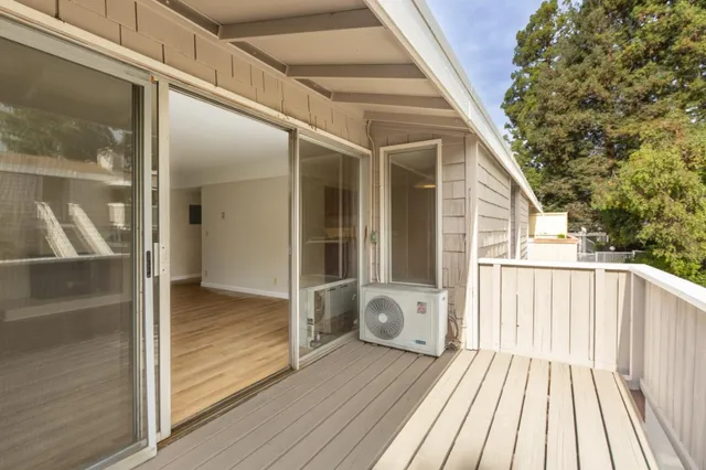 $699,000 | 500 West Middlefield Road, Unit 18, Mountain View, CA 94043