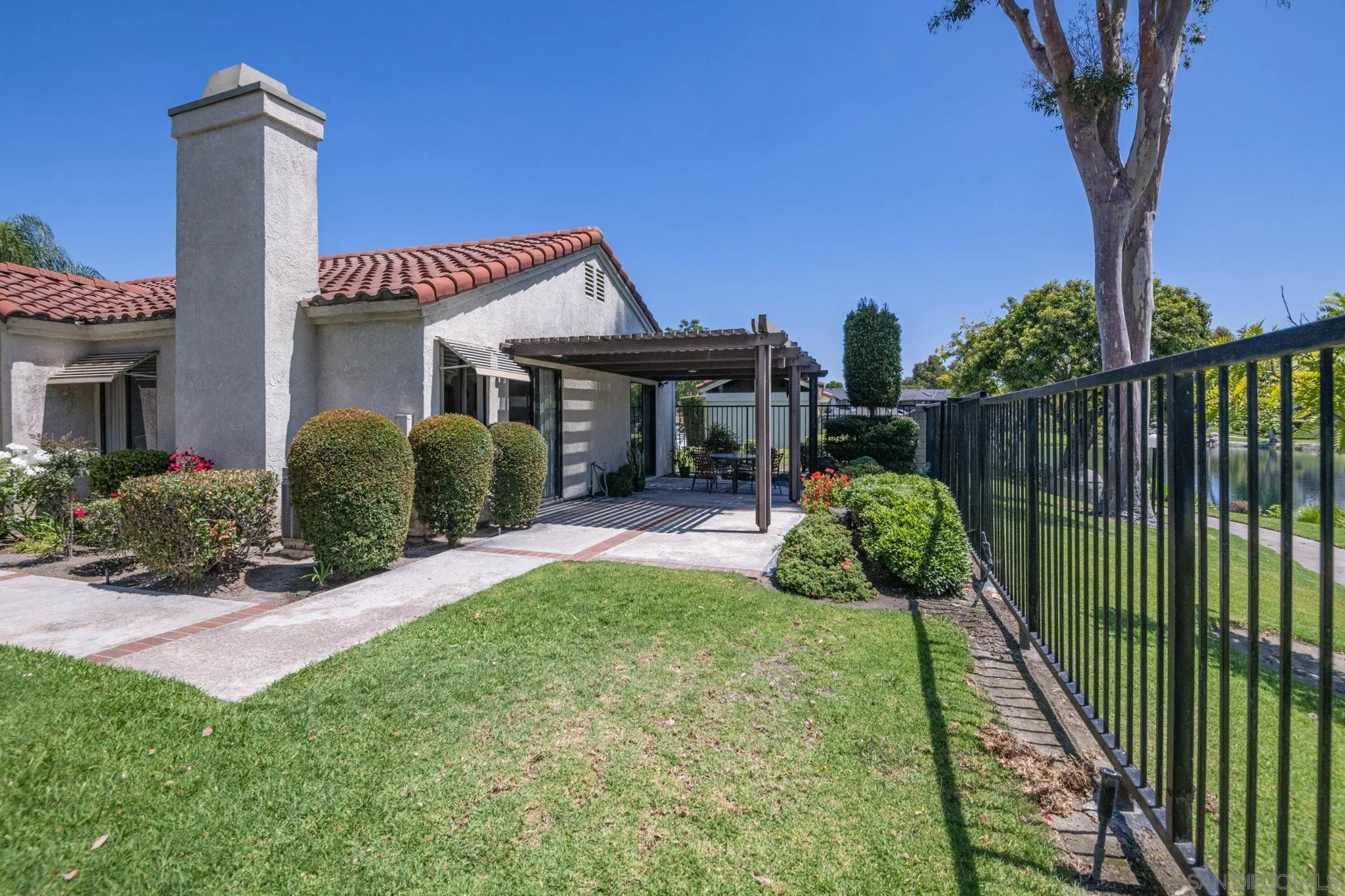 1260 North Lighthouse Lane Anaheim, CA 92801 - Photo 29 of 43