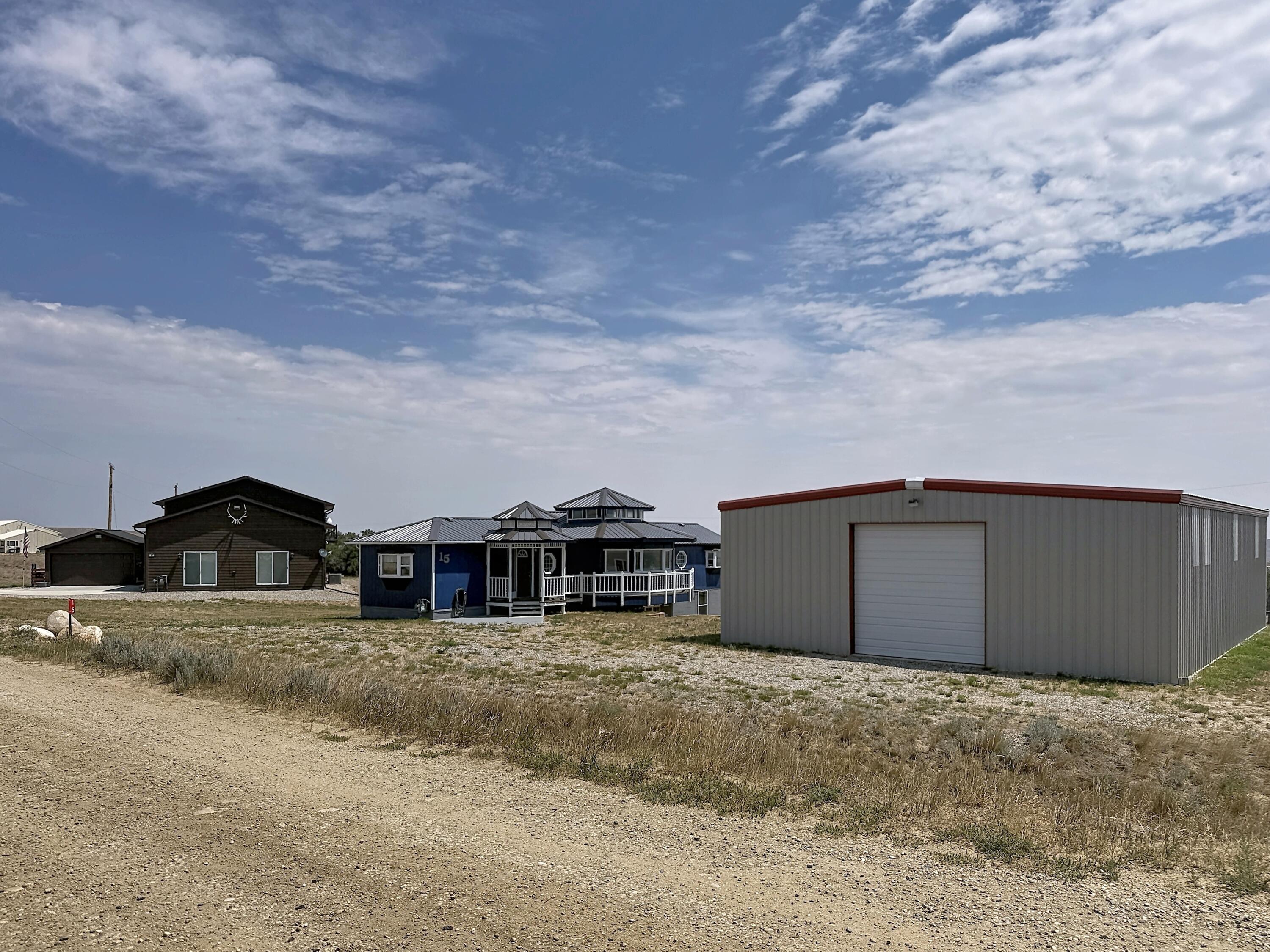 1517 Ridge Road Buffalo, WY 82834 - Photo 11 of 40 15-17-ridge_00011