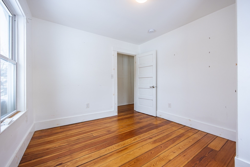 8 Hampton Circle Hull, MA 02045 - Photo 21 of 28