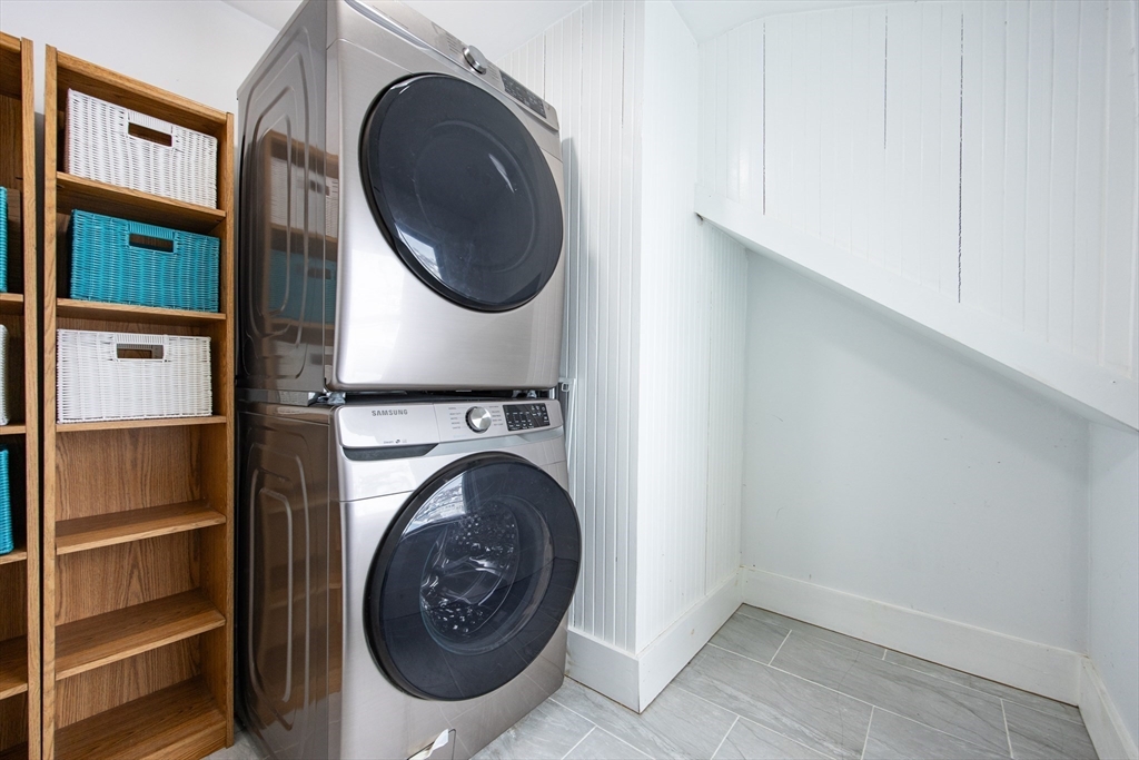 8 Hampton Circle Hull, MA 02045 - Photo 27 of 28