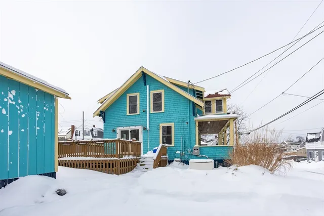 $610,000 | 8 Hampton Circle, Hull, MA 02045