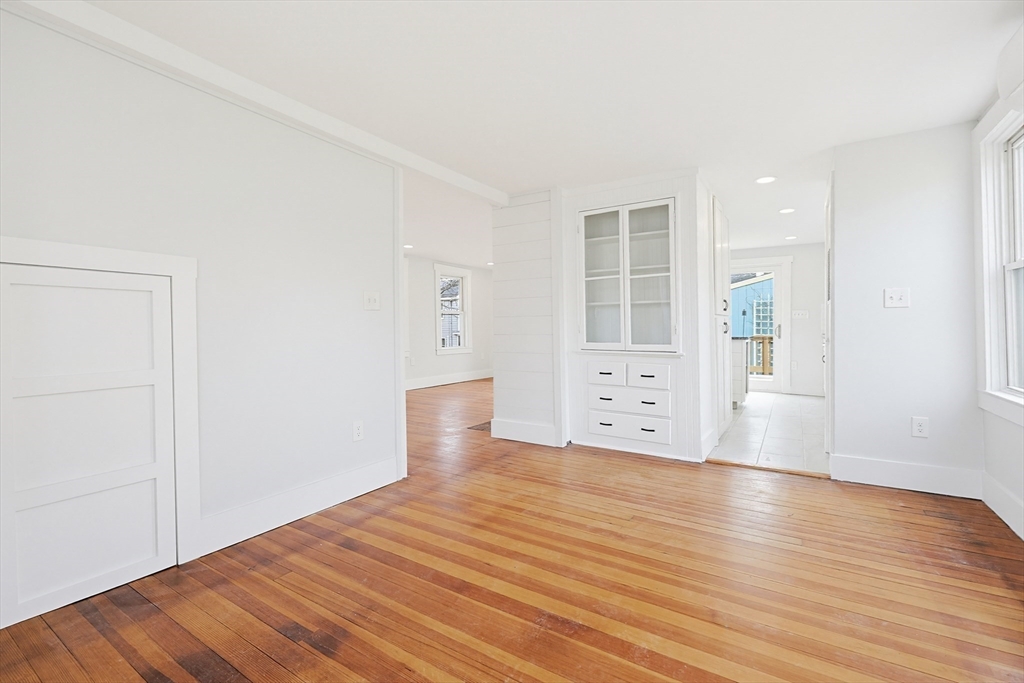 8 Hampton Circle Hull, MA 02045 - Photo 9 of 20