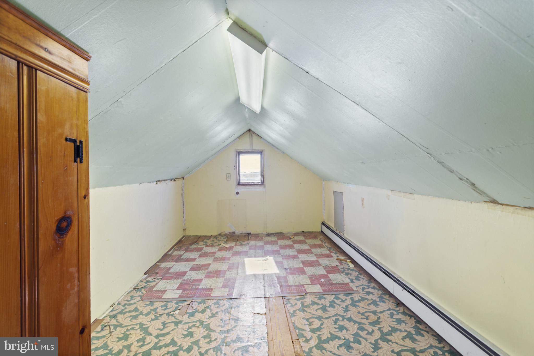4114 Old Washington Road Westminster, MD 21157 - Photo 26 of 34 an empty room with windows