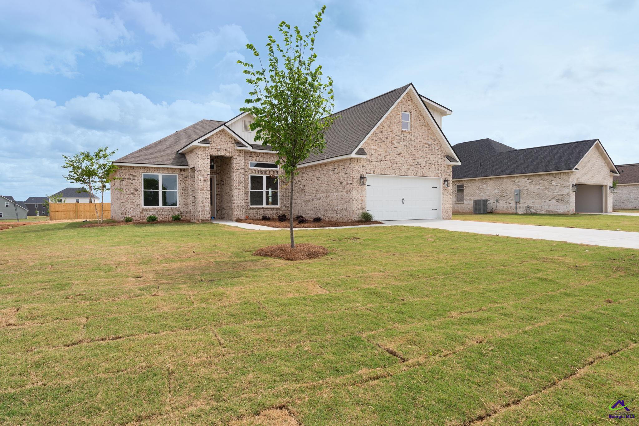 218 Farmland Circle Perry, GA 31069 - Photo 3 of 46