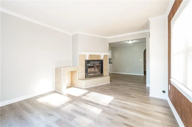 $1,895 | 524 Stacey Drive, Belton, MO 64012