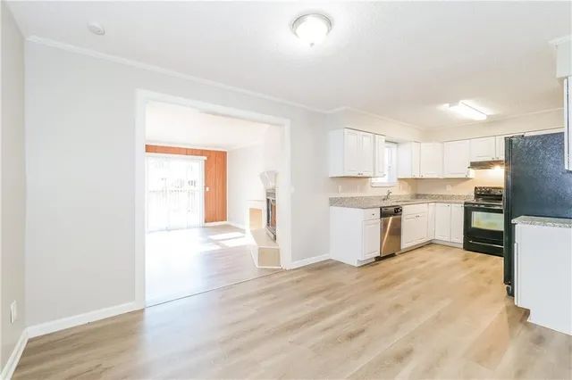 $1,895 | 524 Stacey Drive, Belton, MO 64012