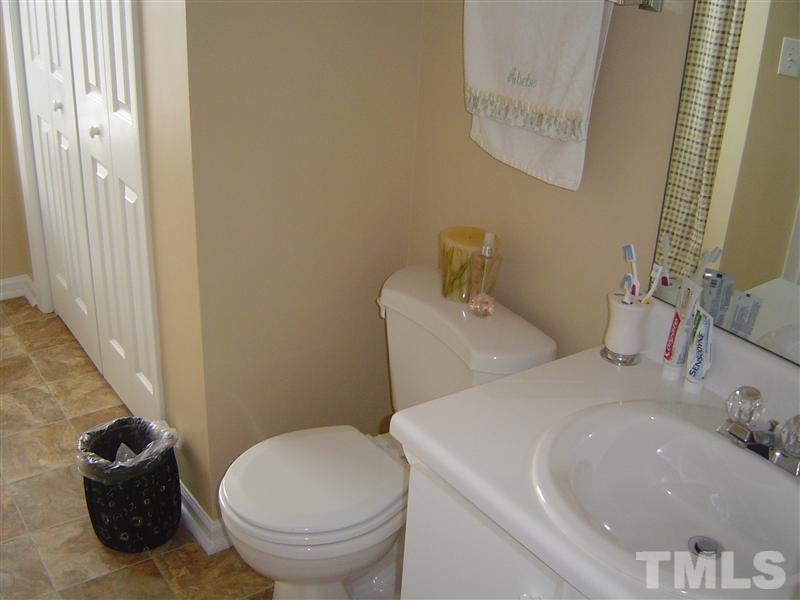 5025 Silverdene Street Raleigh, NC 27616 - Photo 14 of 18