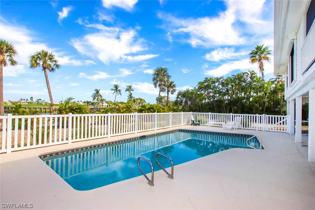1213 Sand Castle Road Sanibel, FL 33957 - Photo 37 of 43 Gallery Image 37