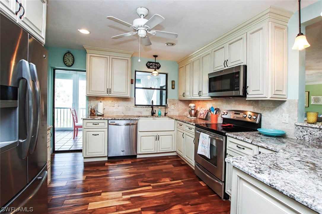 1213 Sand Castle Road Sanibel, FL 33957 - Photo 7 of 43 Gallery Image 7