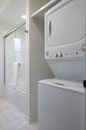 $3,500 | 205 Leake Avenue, Unit A, Nashville, TN 37205