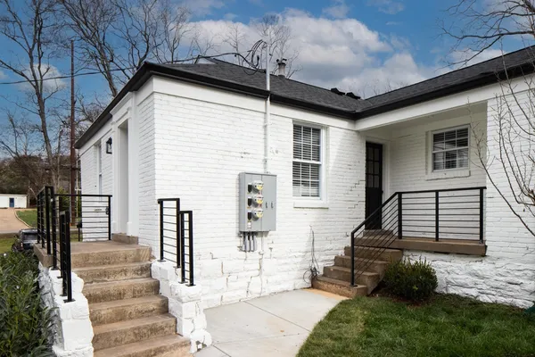 $3,500 | 205 Leake Avenue, Unit A, Nashville, TN 37205