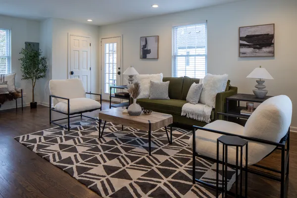 $3,500 | 205 Leake Avenue, Unit A, Nashville, TN 37205