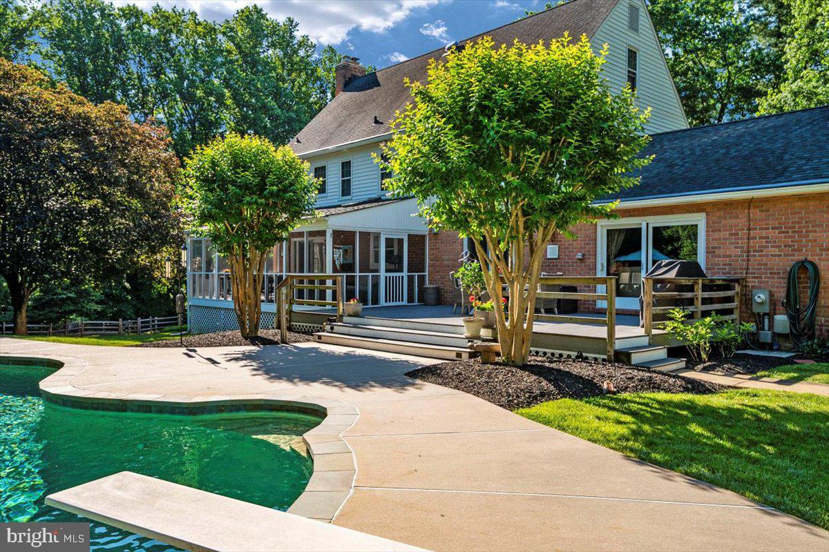 13717 Killarney Court Phoenix, MD 21131 - Photo 11 of 59