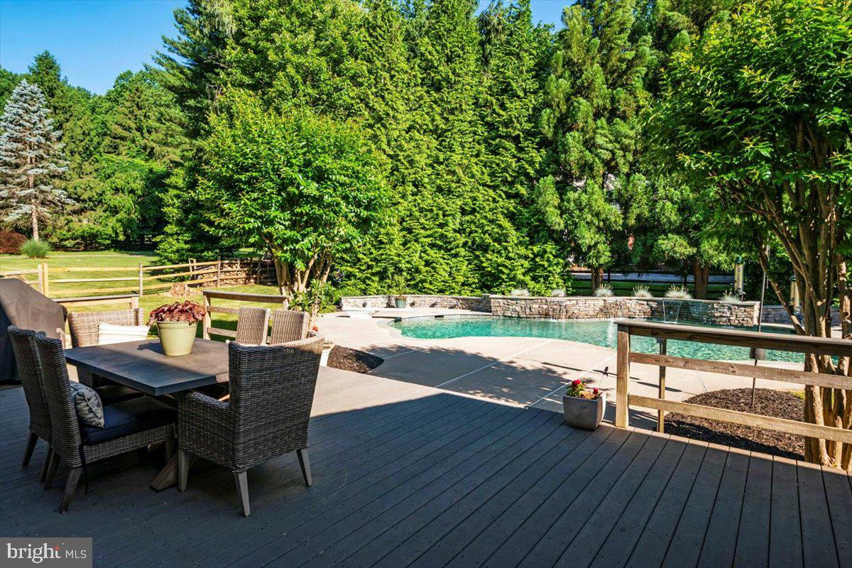 13717 Killarney Court Phoenix, MD 21131 - Photo 12 of 59