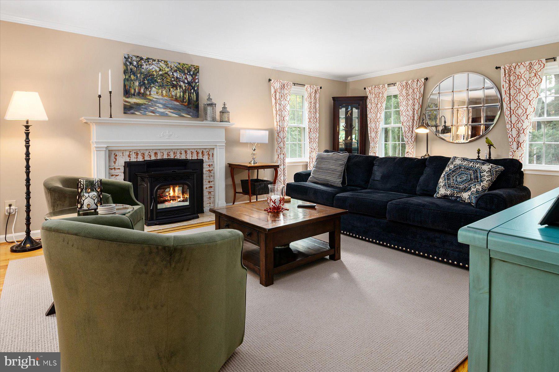 13717 Killarney Court Phoenix, MD 21131 - Photo 31 of 59 Family Room