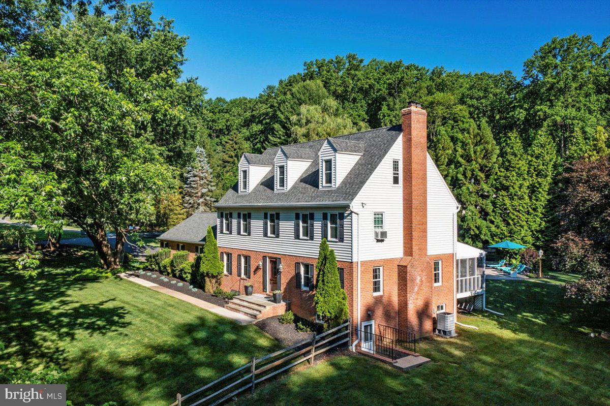 13717 Killarney Court Phoenix, MD 21131 - Photo 5 of 59