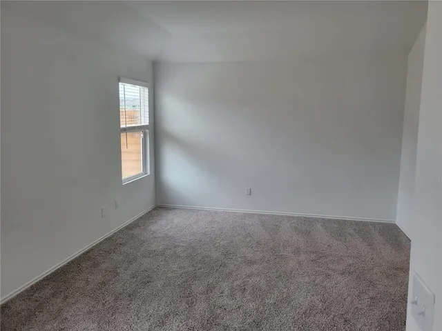 $2,195 | 210 Barcelona, Kyle, TX 78640