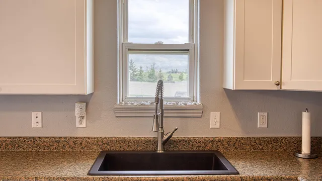 $334,999 | 1210 Avalon Court, Gillette, WY 82716