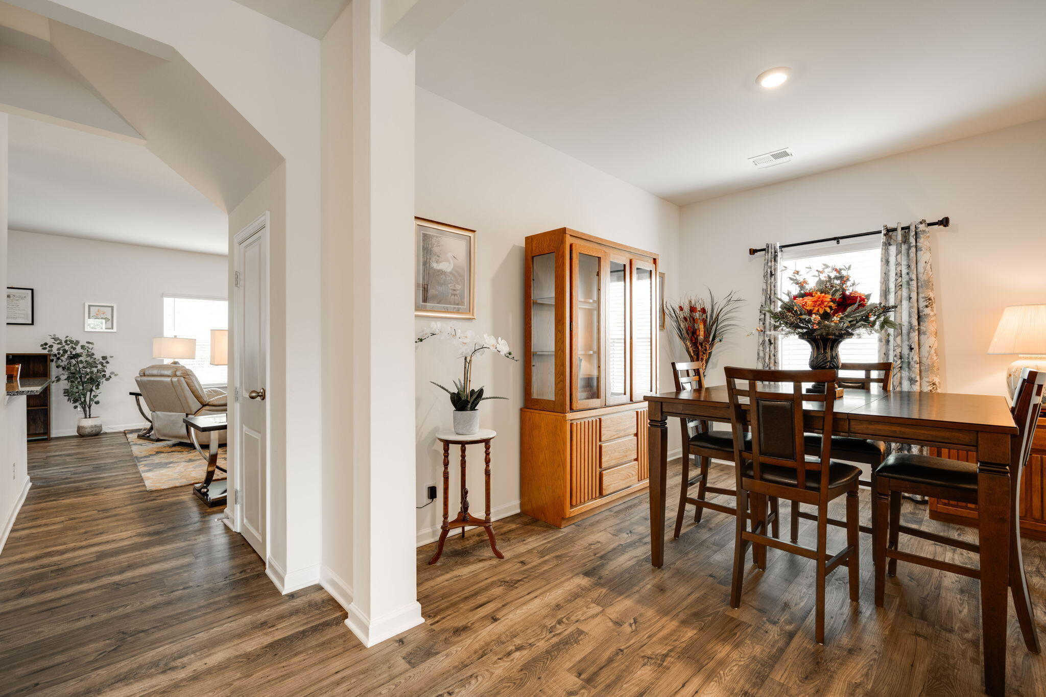 144 Ridgelake Circle, Unit 122 Fort Oglethorpe, GA 30742 - Photo 3 of 42 22-web-or-mls-DSC_3511