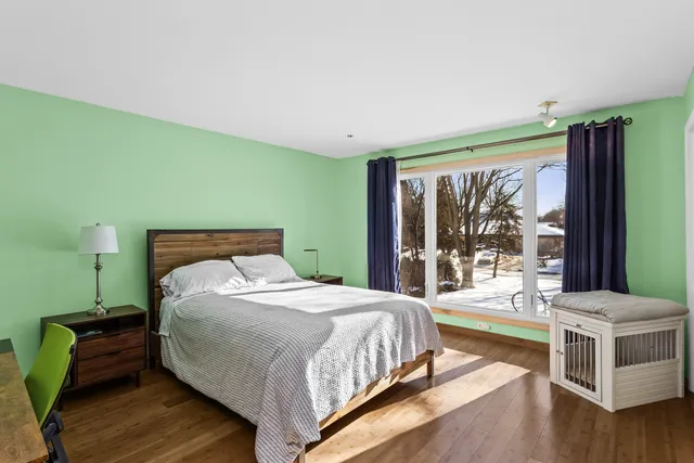 $1,350,000 | 3240 Brookdale Lane, Northbrook, IL 60062