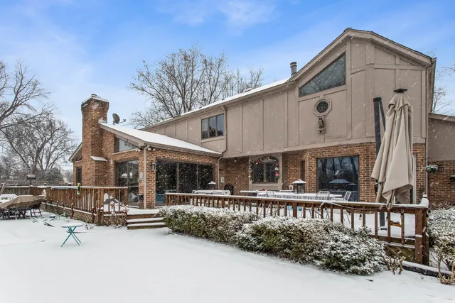 $1,350,000 | 3240 Brookdale Lane, Northbrook, IL 60062