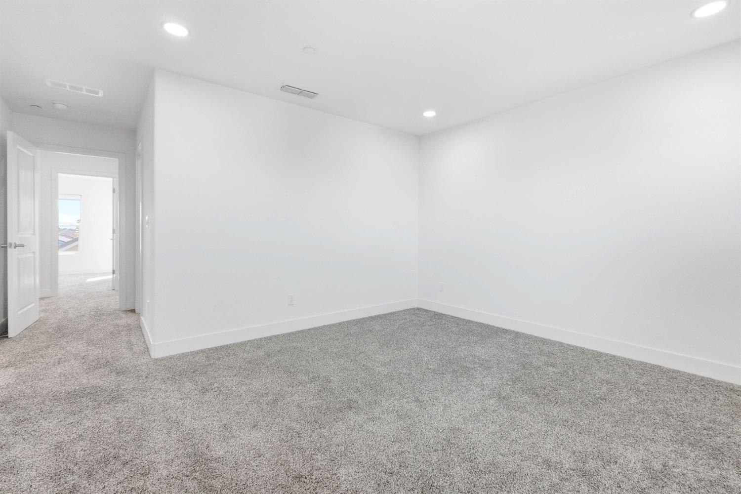 2564 Prosper Road Sacramento, CA 95834 - Photo 35 of 46
