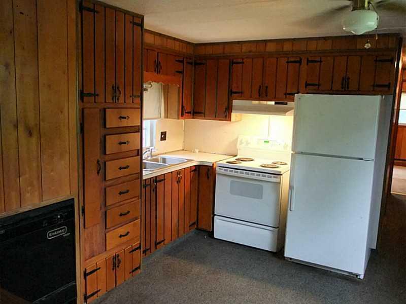 834 Calais Road Houlton, ME 04730 - Photo 20 of 35 Kitchen.