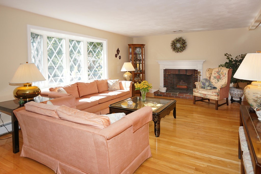 56 Browning Road Arlington, MA 02476 - Photo 12 of 23 Gallery Image 12
