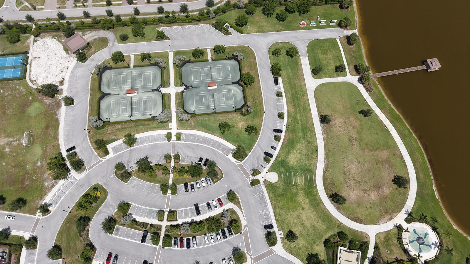 19551 Split Rail Run Loxahatchee, FL 33470 - Photo 52 of 57 tennis courts