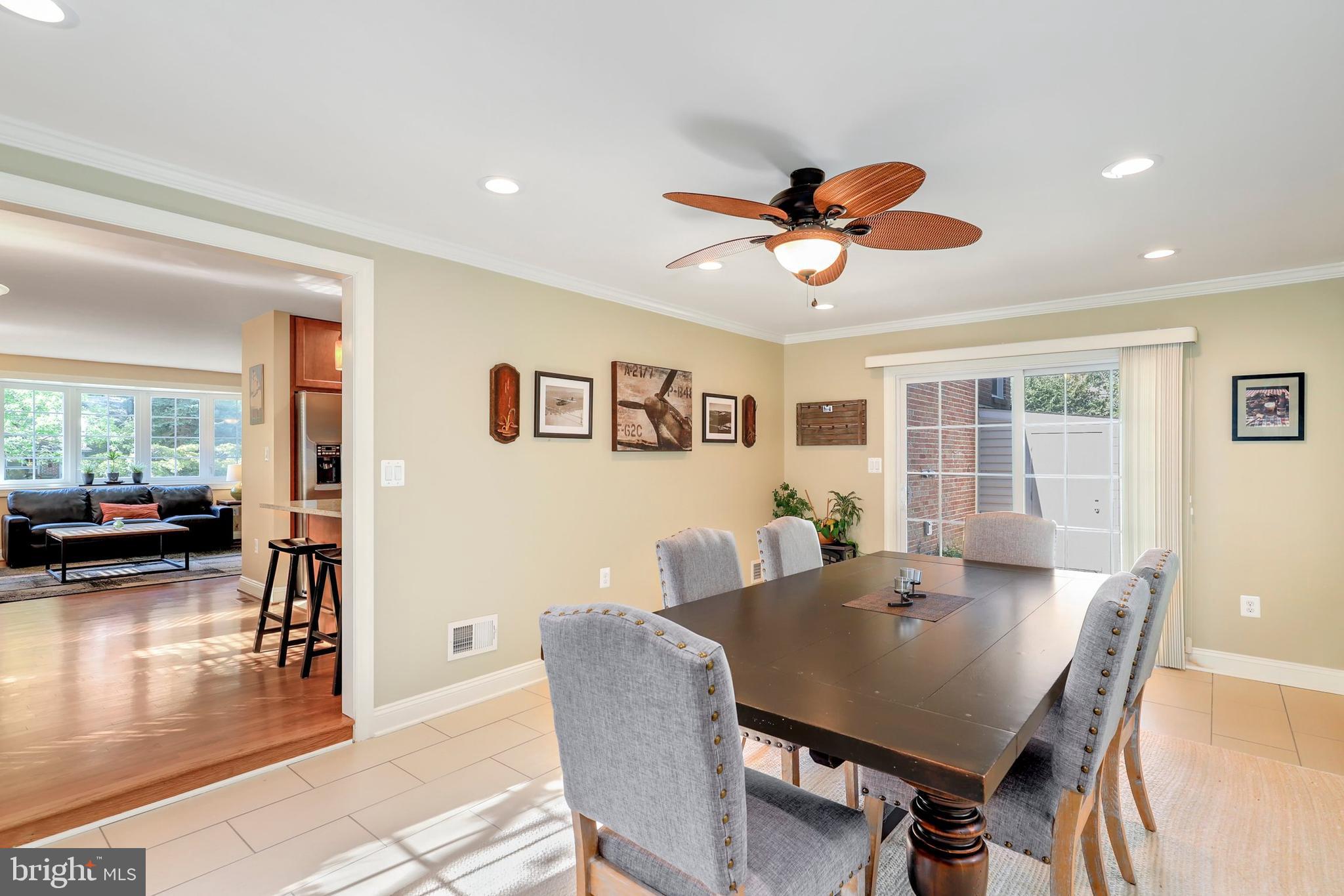 11 North Hilltop Road Baltimore, MD 21228 - Photo 20 of 37
