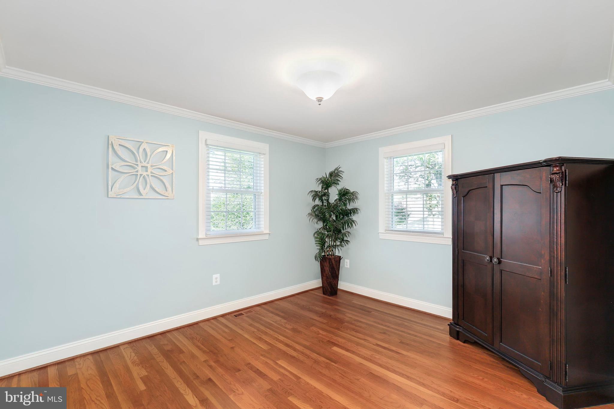11 North Hilltop Road Baltimore, MD 21228 - Photo 23 of 37