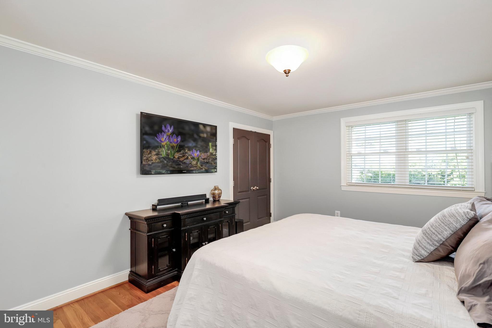 11 North Hilltop Road Baltimore, MD 21228 - Photo 26 of 37