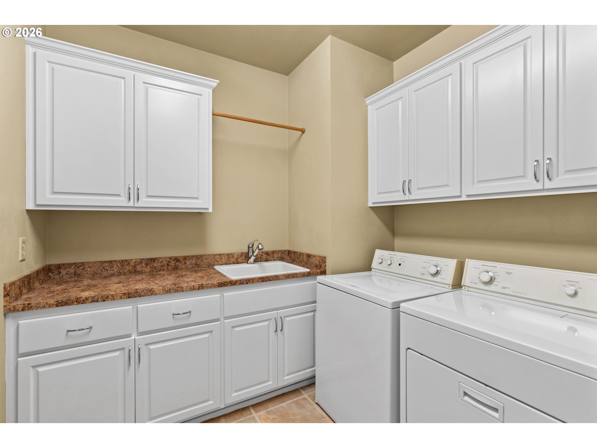 2838 Martinique Avenue Eugene, OR 97408 - Photo 26 of 41