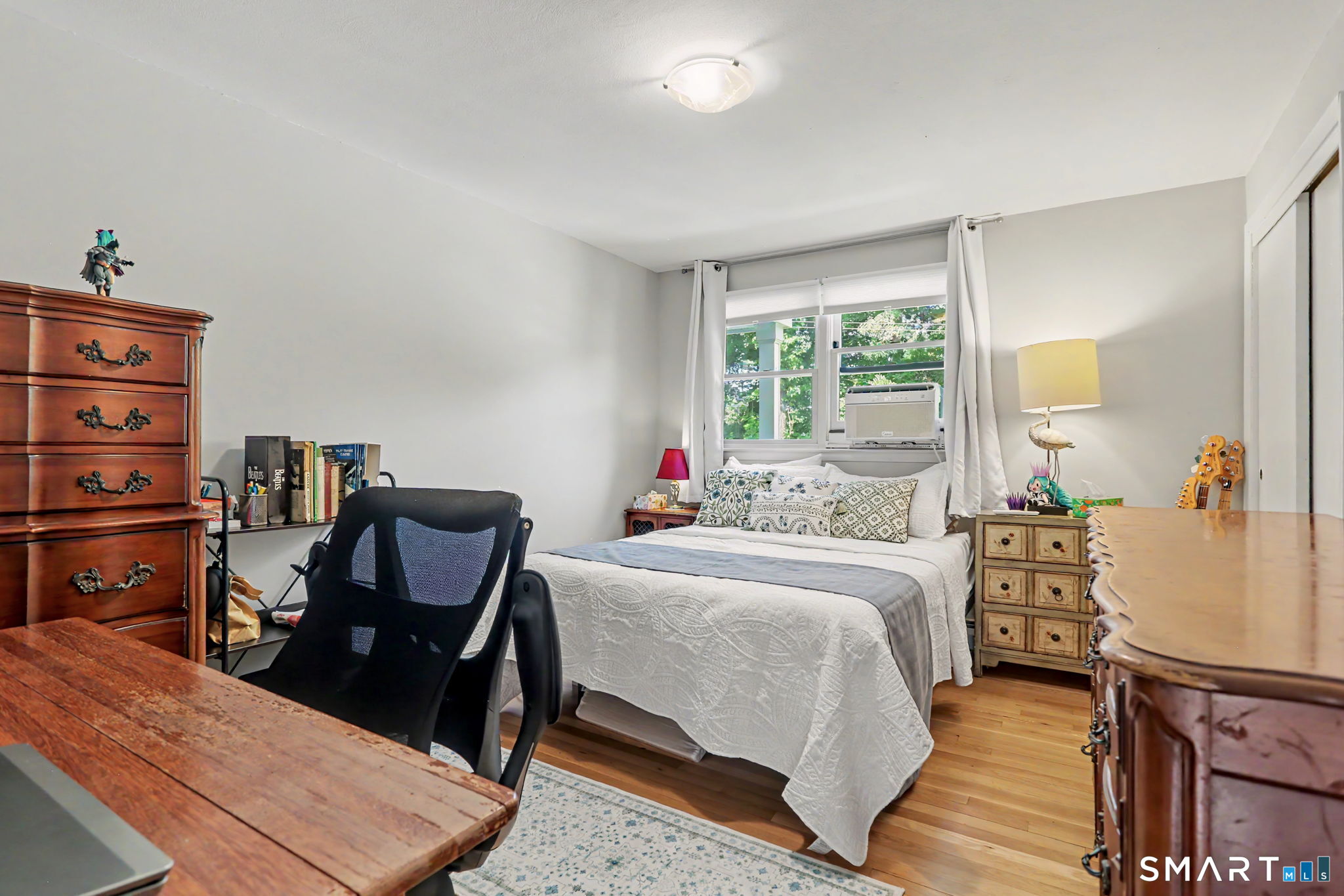 28 Juniper Road Newtown, CT 06470 - Photo 13 of 38