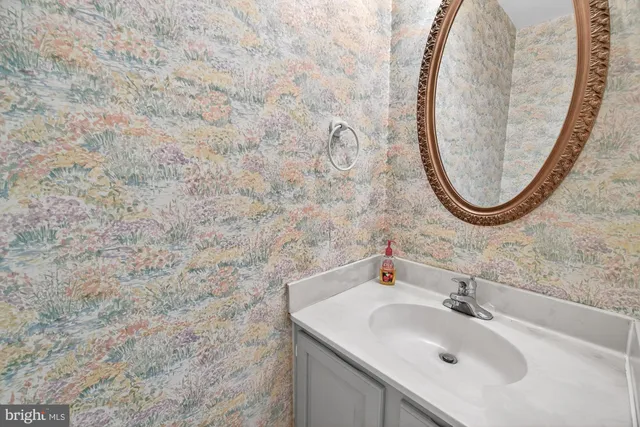 $750,000 | 17209 Sandy Knoll Drive, Olney, MD 20832